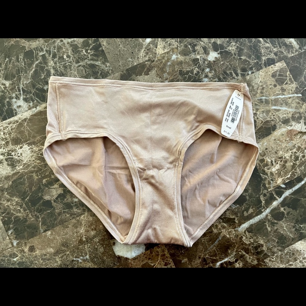 Victoria’s Secret Beige Panties size S